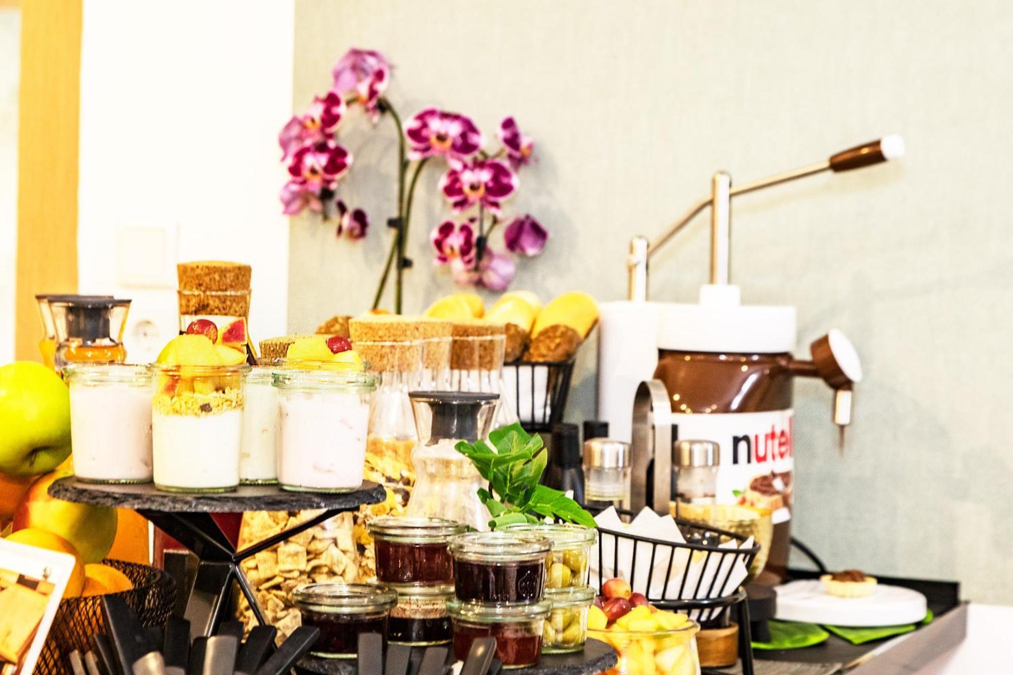 Hotel Fuerst Garden Dortmund Ngoại thất bức ảnh