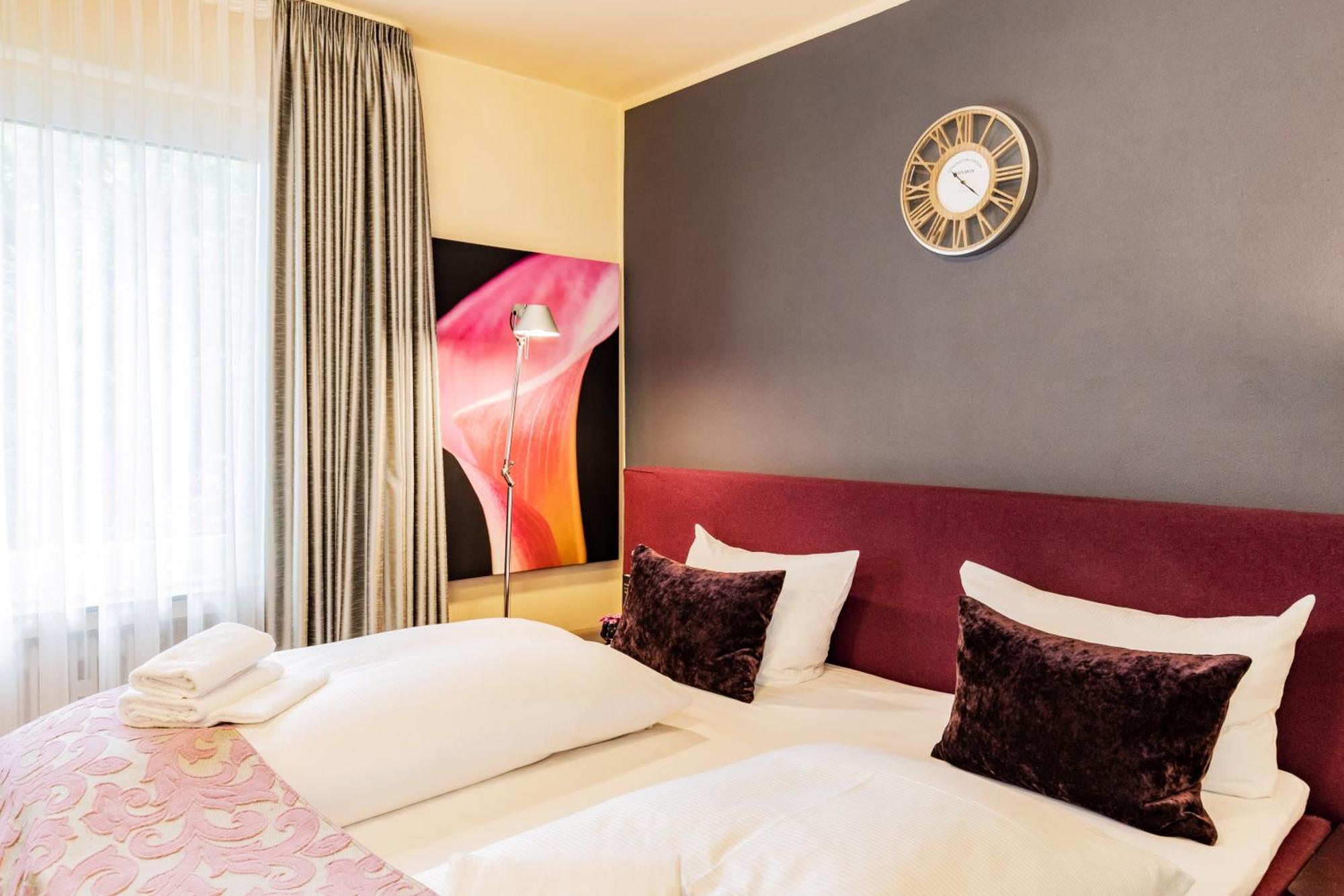 Hotel Fuerst Garden Dortmund Ngoại thất bức ảnh