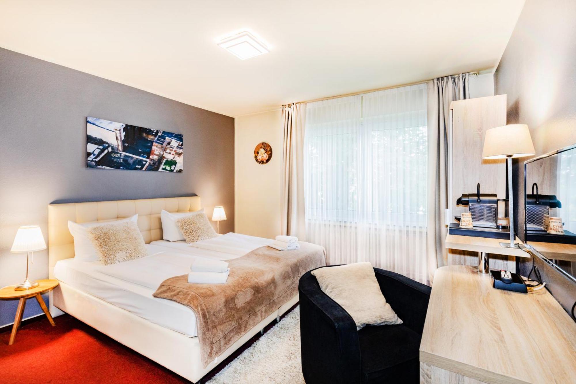 Hotel Fuerst Garden Dortmund Ngoại thất bức ảnh