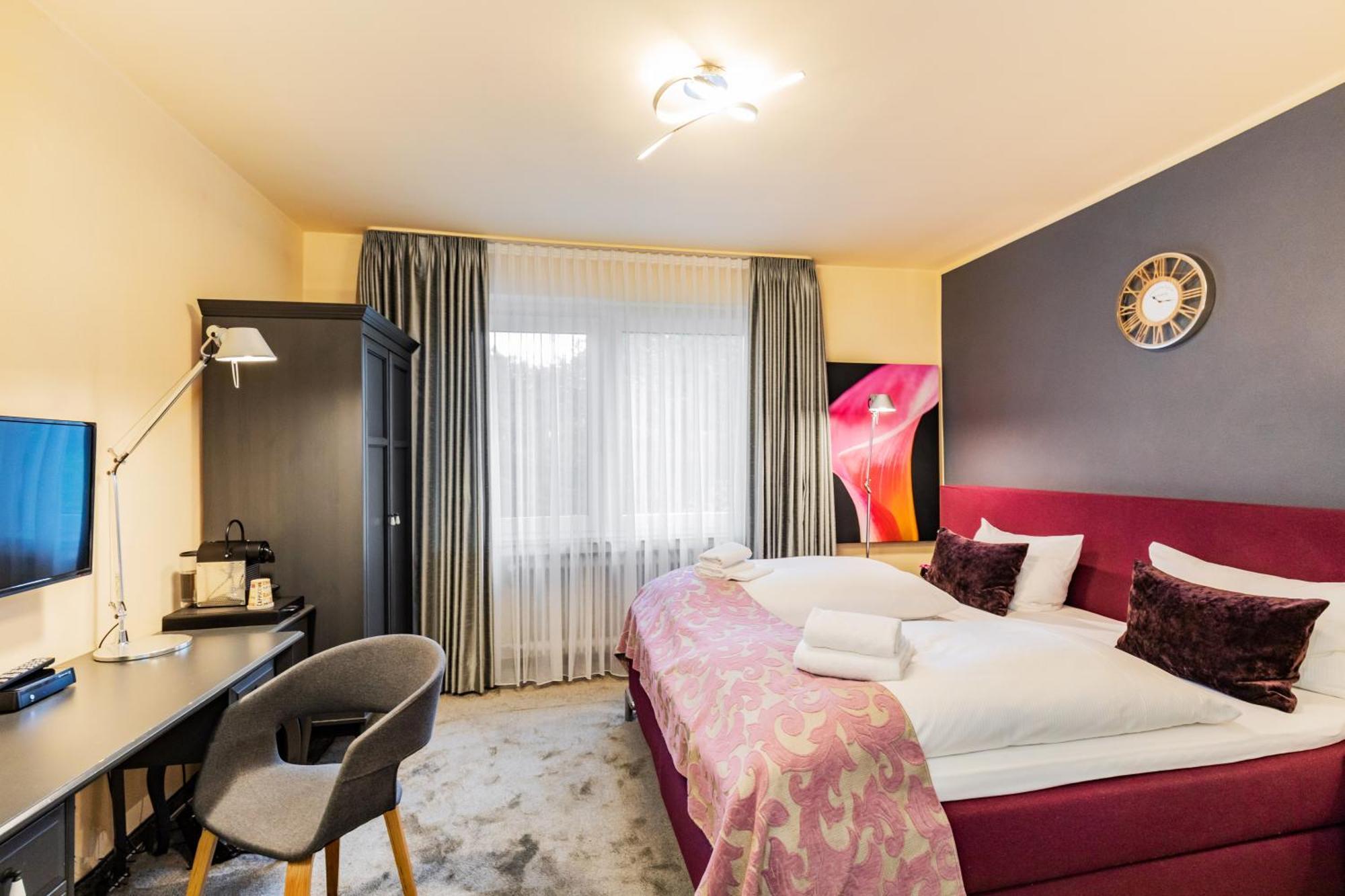 Hotel Fuerst Garden Dortmund Ngoại thất bức ảnh