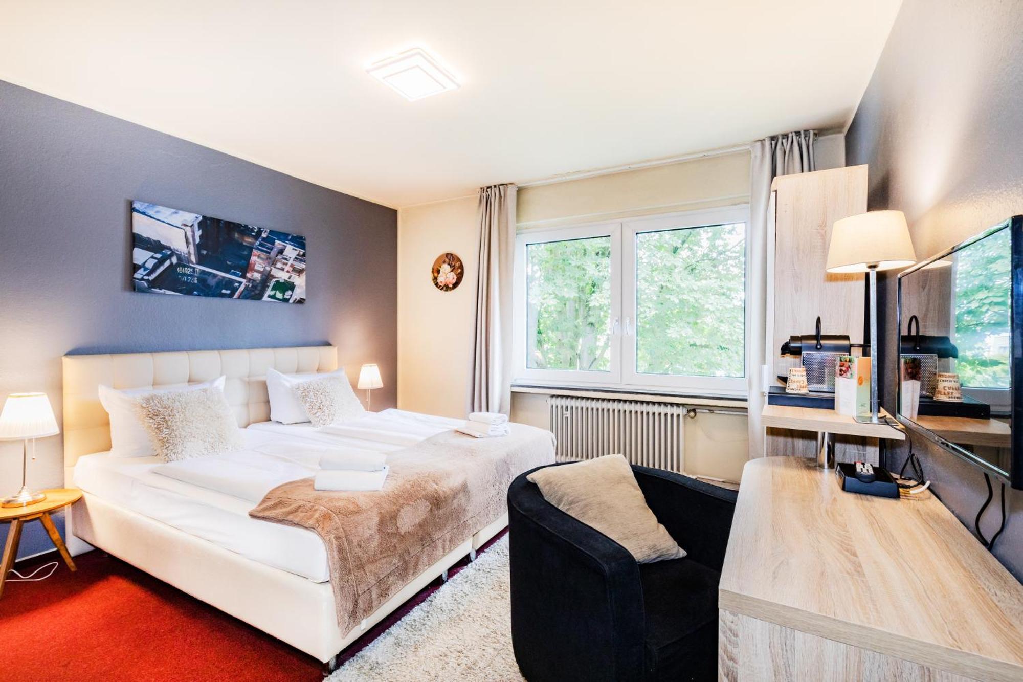 Hotel Fuerst Garden Dortmund Ngoại thất bức ảnh